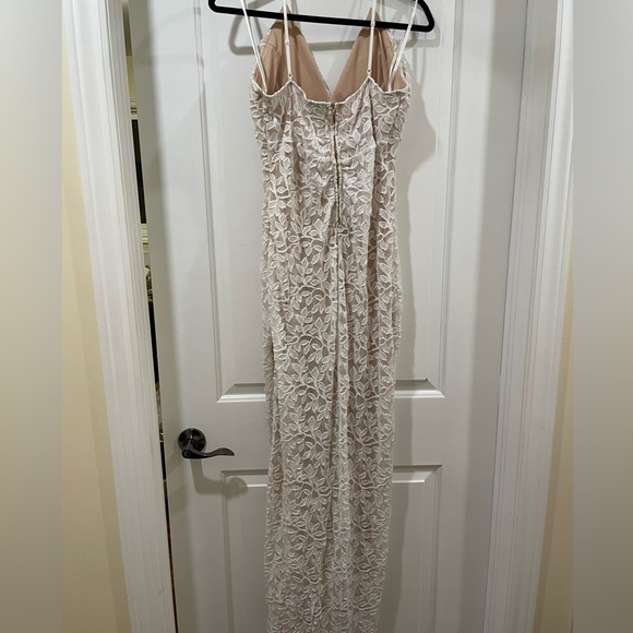 Windsor Dixie high-slit sparkle dress - Picture 4 of 4